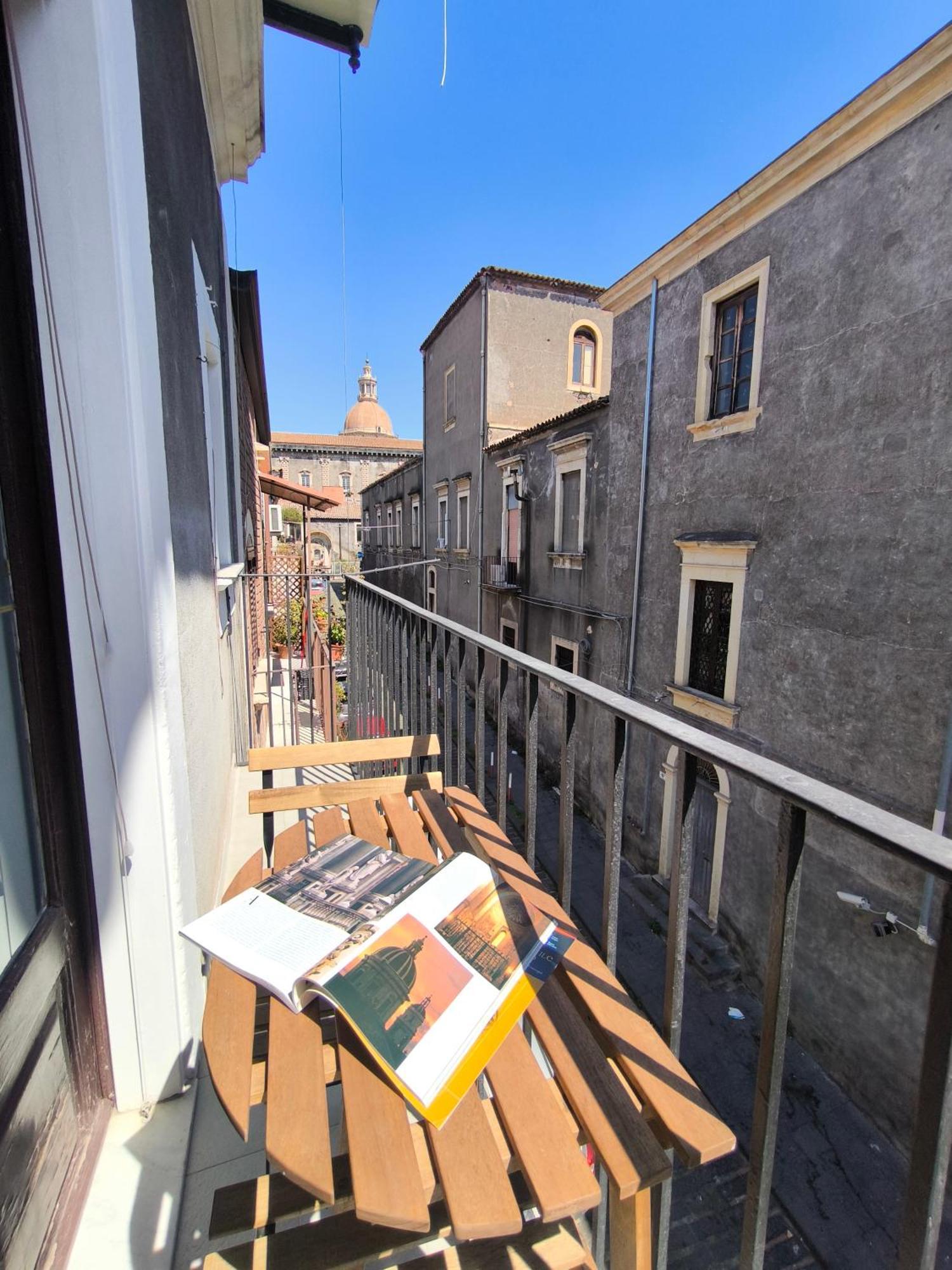 Bibihome Catania Appartamento In Centro Storico Екстер'єр фото